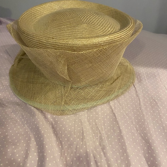 Elegant Tan with light blue trim straw Women\'s Hat main image 5